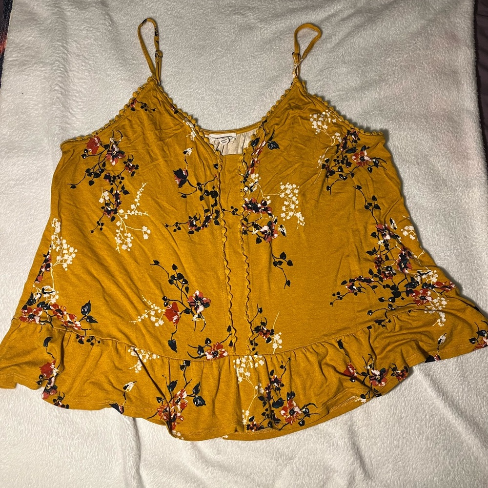 Eyeshadow Mustard Floral Camisole